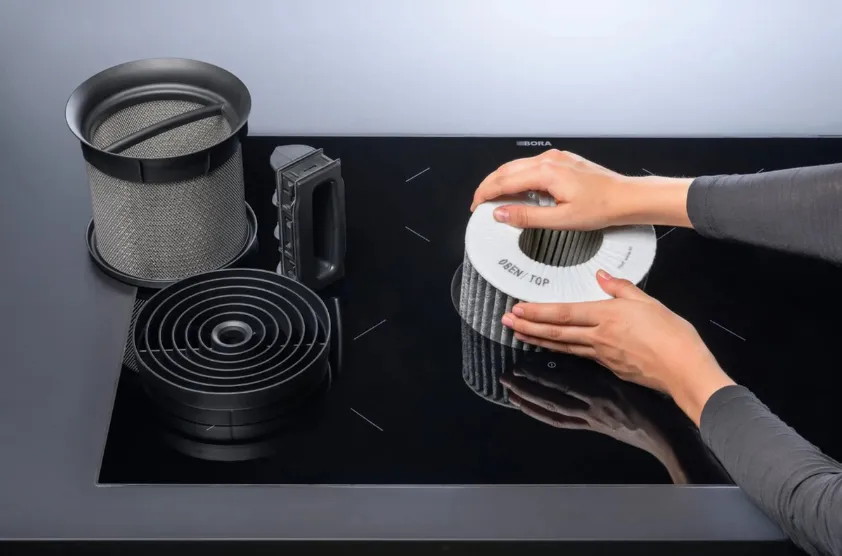 Bora Pure-serie PUAKF koolstoffilter – installatie en vervanging – filter plaatsen in Bora Pure kookplaat